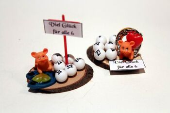 Poly Schwein mit Lotto 4cm