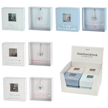 Geschenkbox mit Herzanhänger