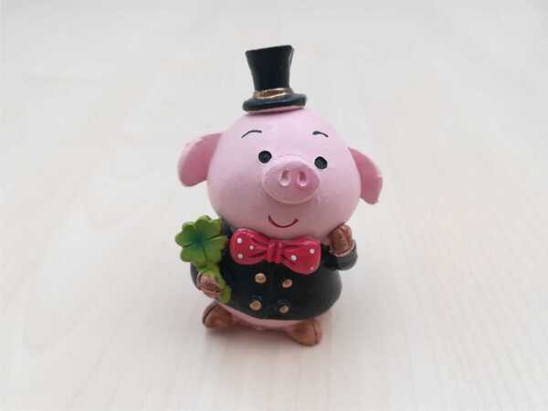 Poly Schwein + Hut 6cm